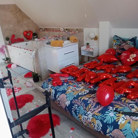 Studio Jacuzzi Au Centre Colmar Dış mekan fotoğraf