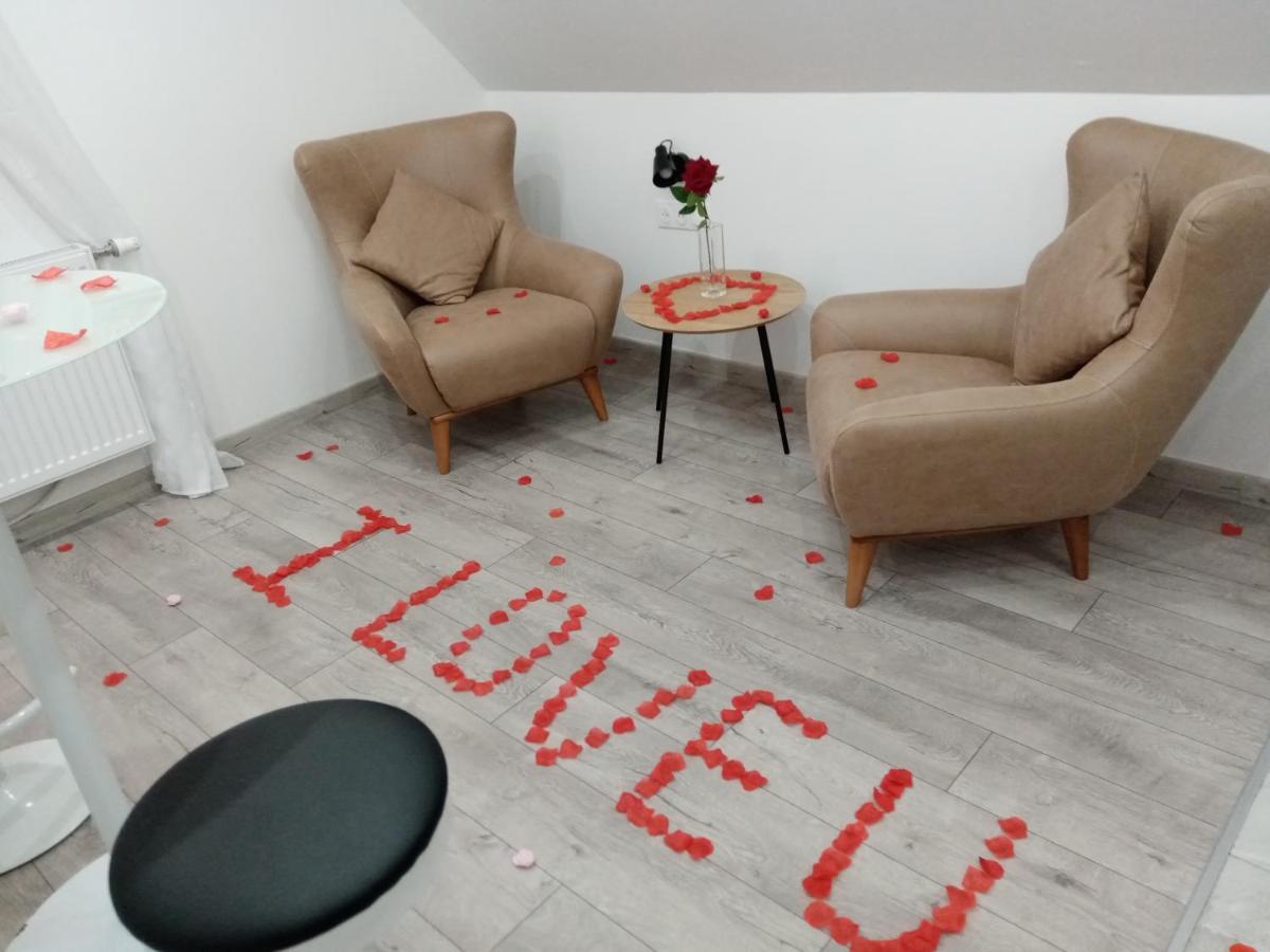 Studio Jacuzzi Au Centre Colmar Dış mekan fotoğraf